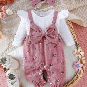 Barboteuse à bretelles