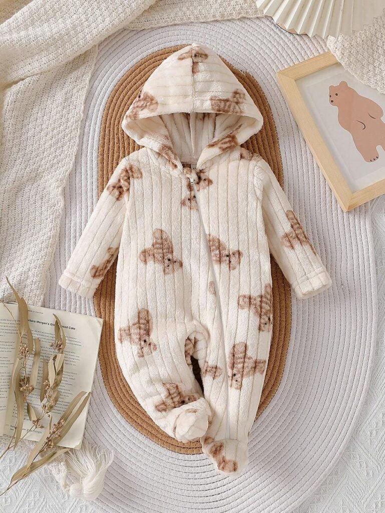 Combinaison à capuche