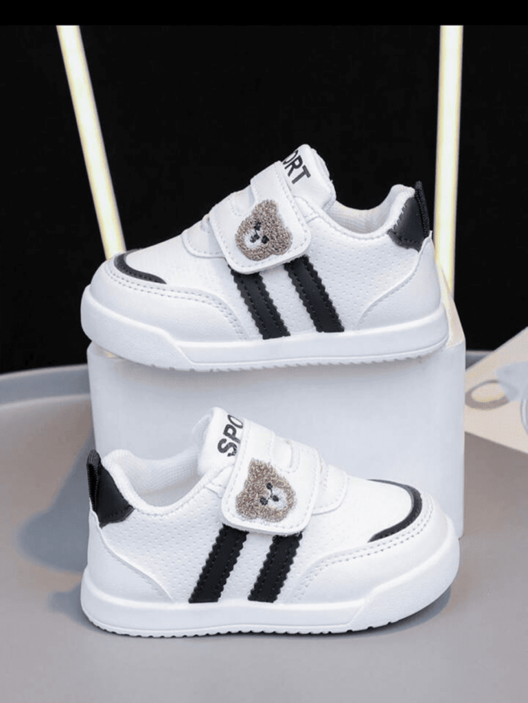 Baskets basses à scratch